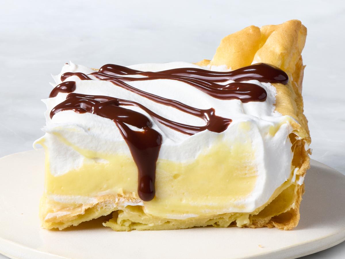 This Easy ‘Cream Puff Cake’ Tastes Just Like the Beloved French Pastry