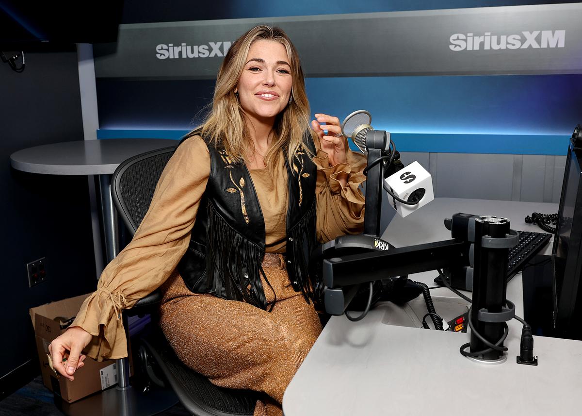 Rachel Platten Encourages Self-Acceptance After Post-Baby Weight Loss Struggle