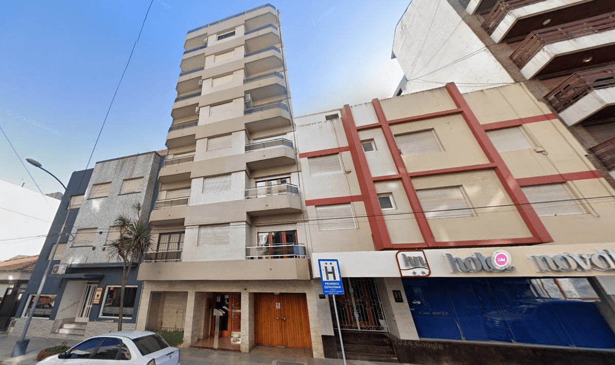 Hotel Collapses in Argentina, Firefighters Search for Trapped People