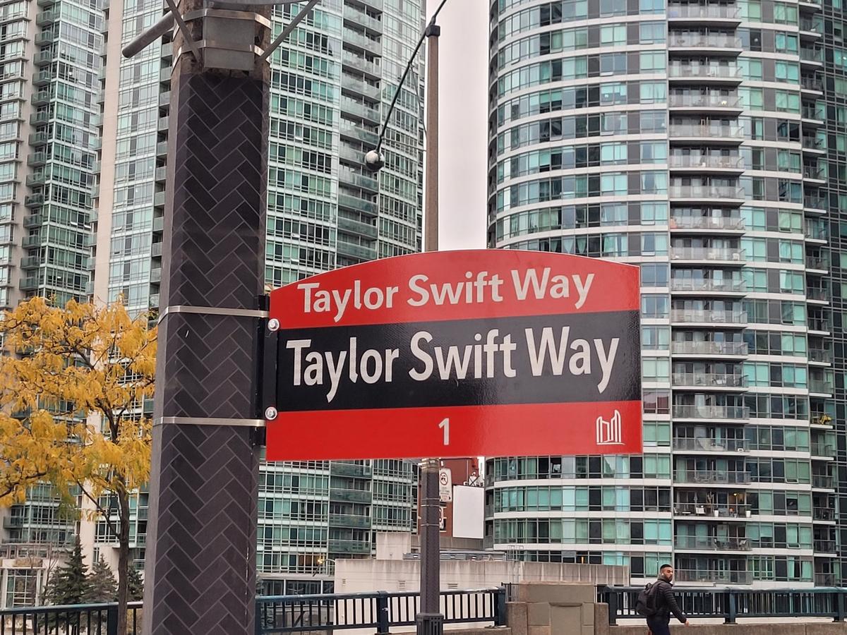 City of Toronto Unveils Temporary ‘Taylor Swift Way’ Street Signs Ahead of Eras Tour Shows