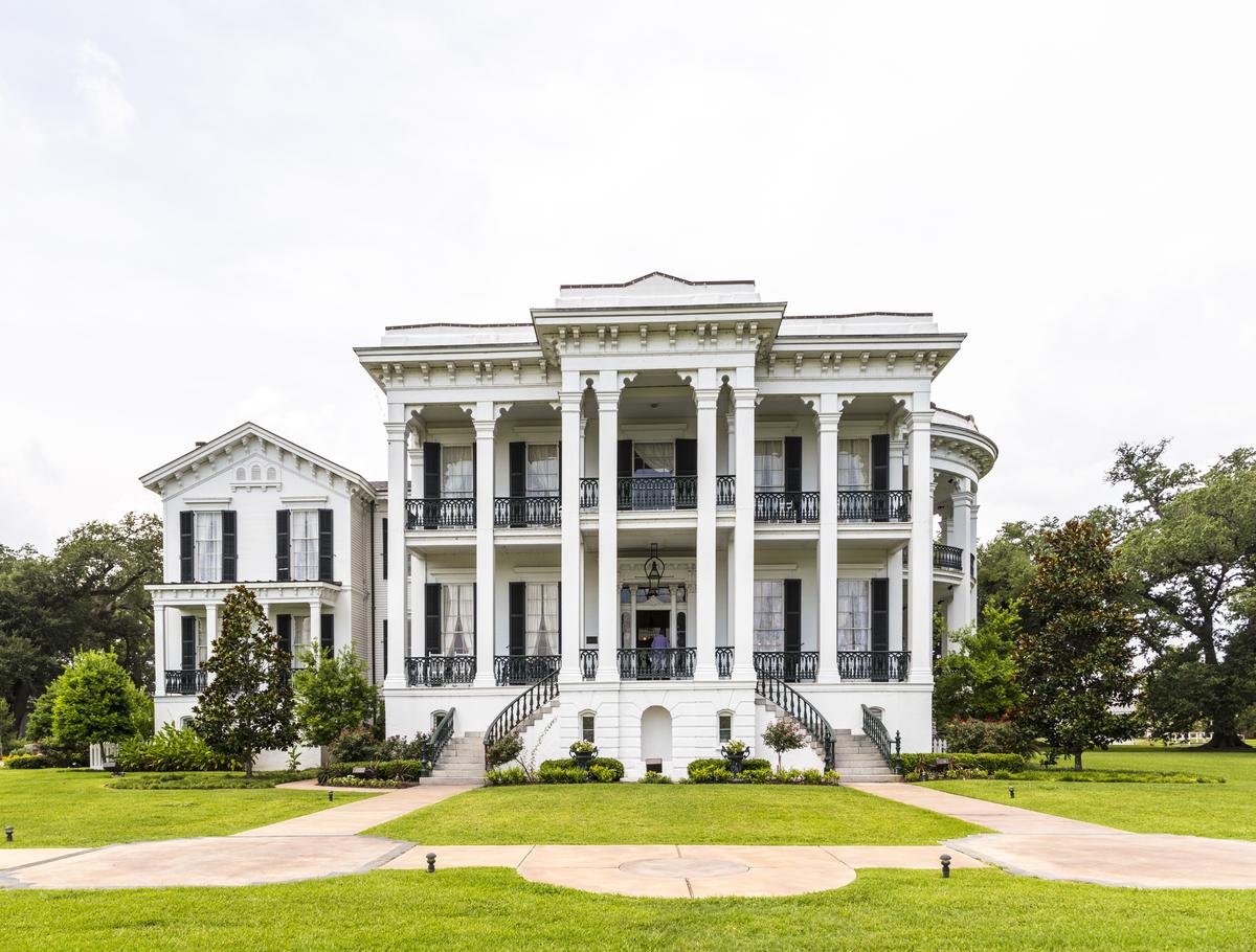Nottoway Plantation: An Antebellum Home Near Baton Rouge