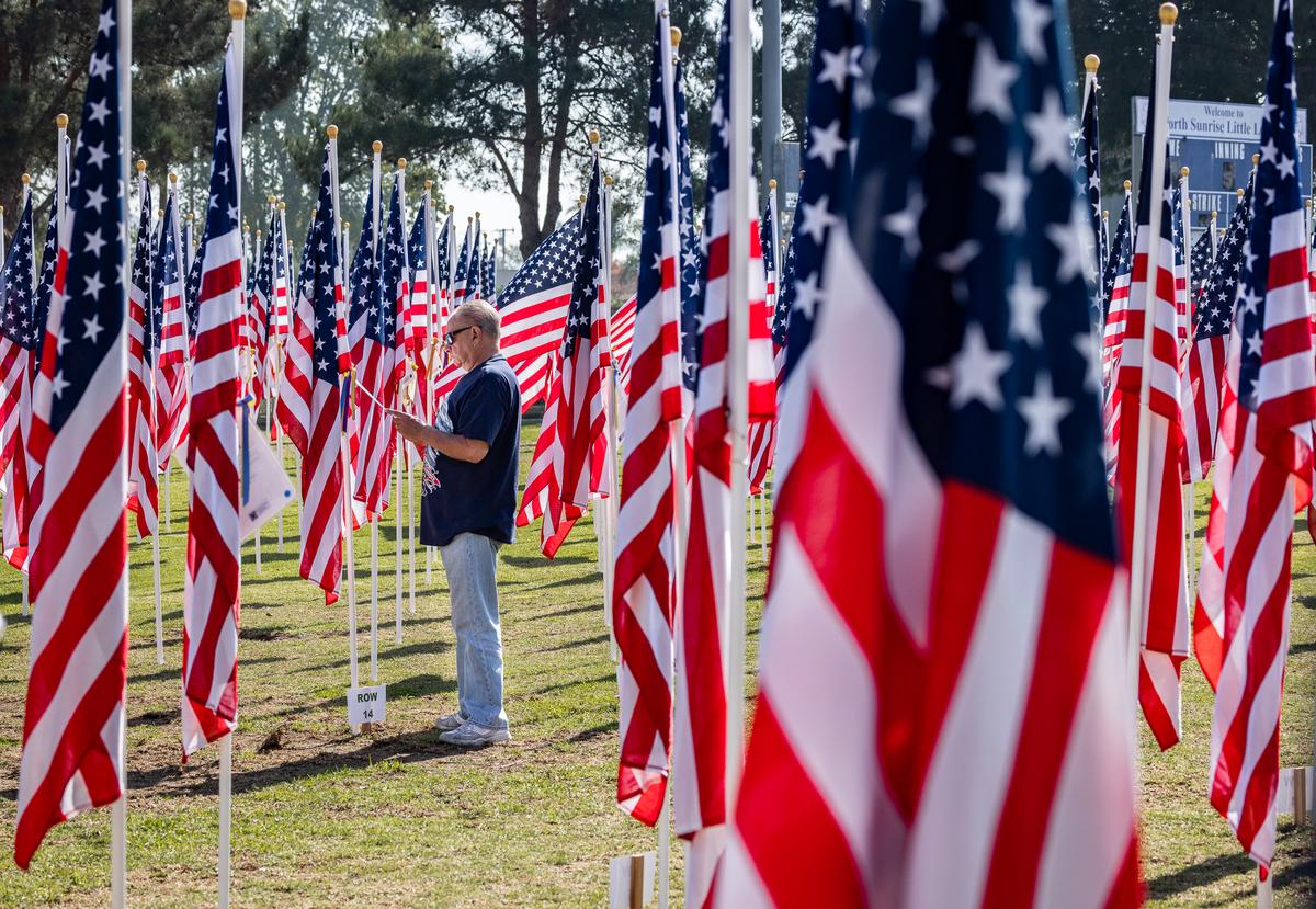 ‘Field of Valor’ Features 1,200 American Flags to Honor Veterans Day