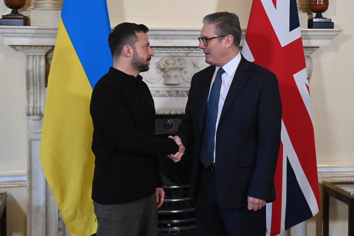 Starmer Says Supporting Ukraine Is Top of His G20 Agenda