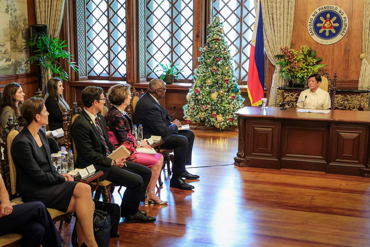 US Strengthens Defense Cooperation With ASEAN to Counter CCP Influence