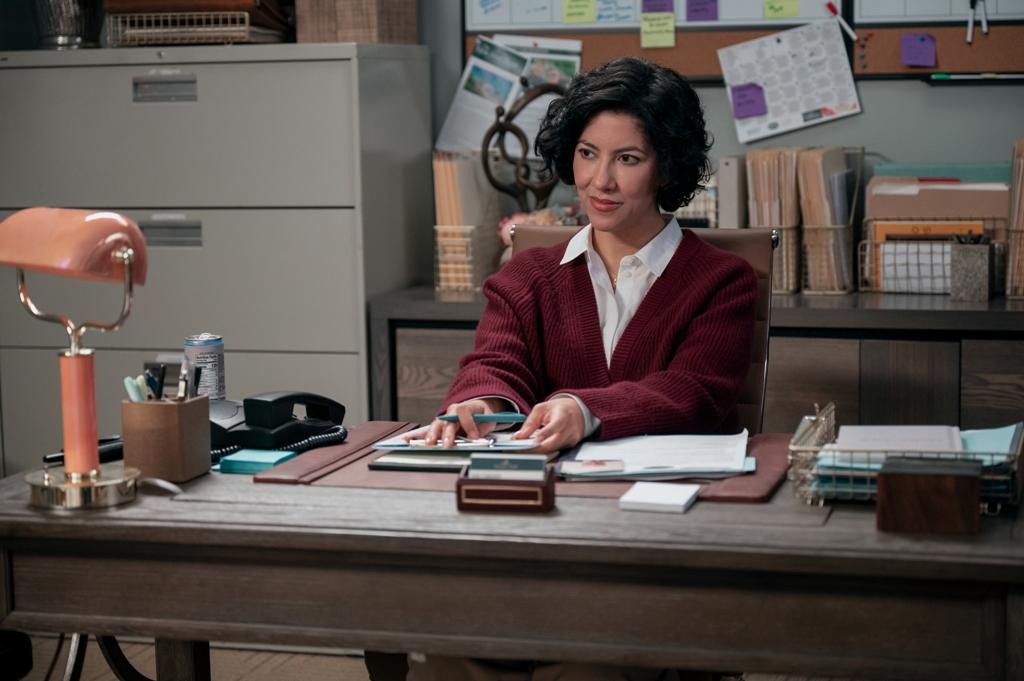 Didi (Stephanie Beatriz) manages a retirement home, in "A Man on the Inside." (Netflix)