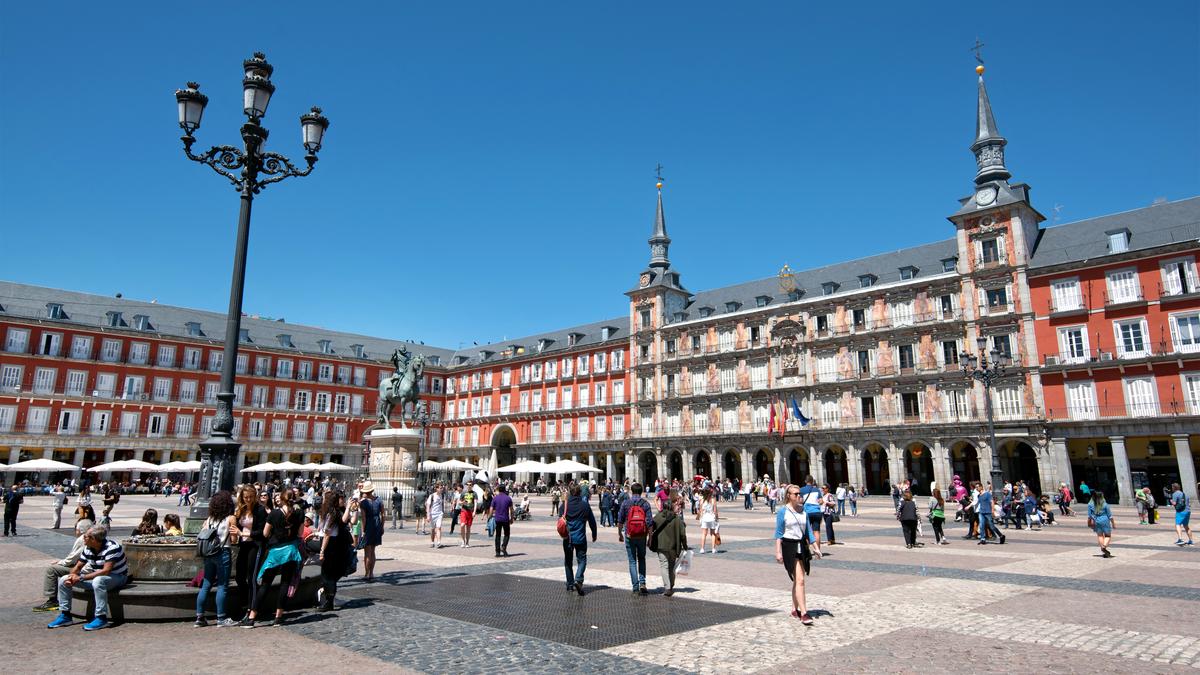 Rick Steves’ Europe: One Great Day in Madrid