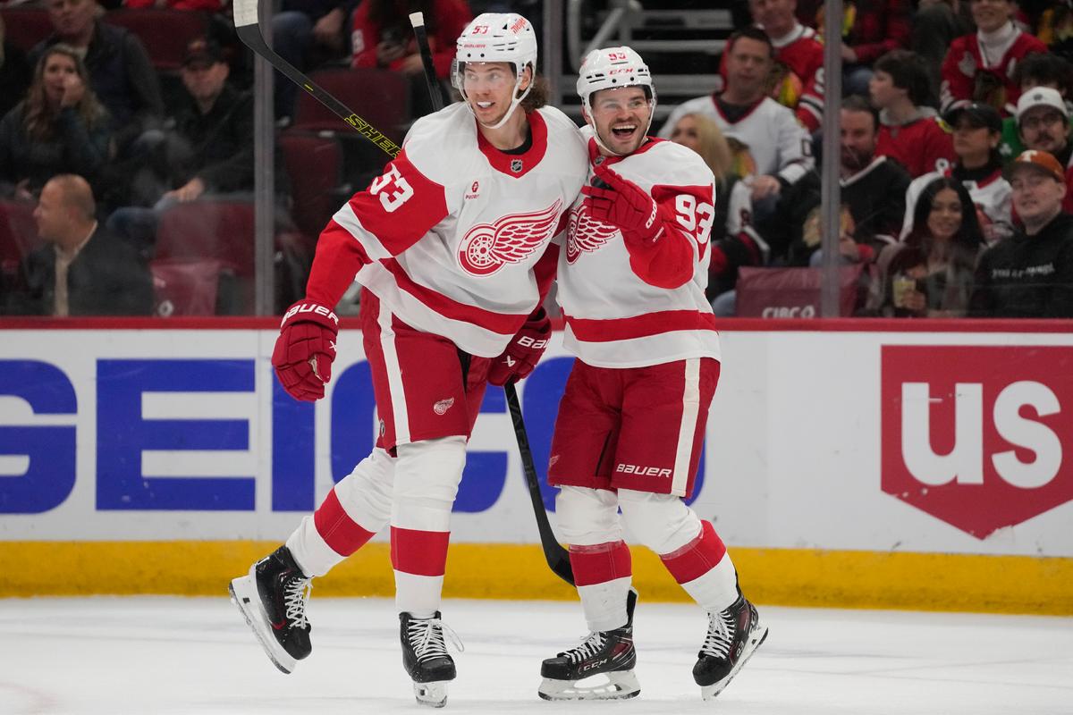 Larkin and DeBrincat Lead Red Wings to 4–1 Win Over Blackhawks