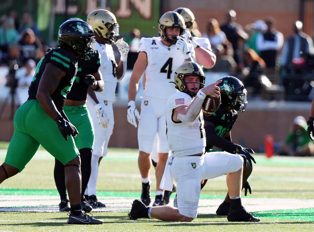 No. 18 Army Extends Nation’s Longest Winning Streak to 13 With 14–3 Win Over North Texas