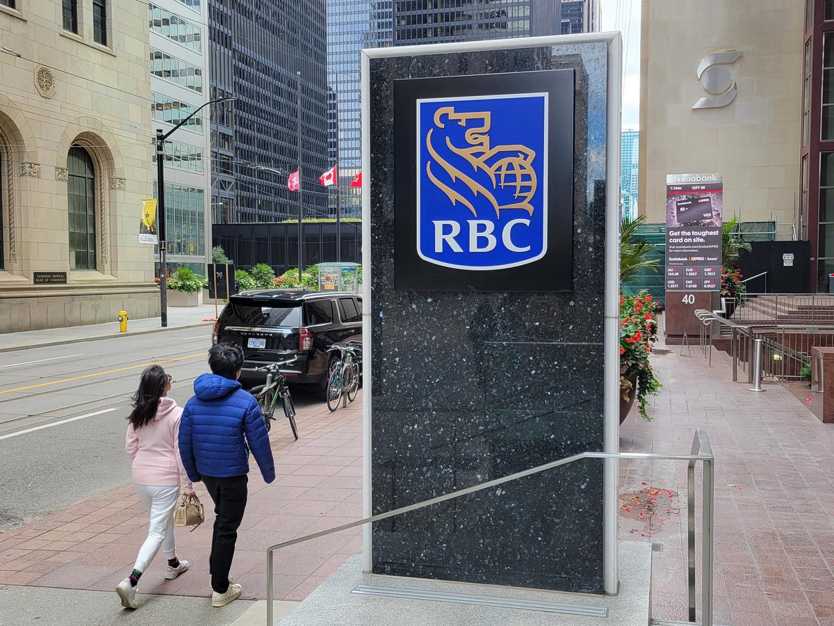 Bank Fees Eating Away at Your Savings? How to Avoid the Most Common Ones