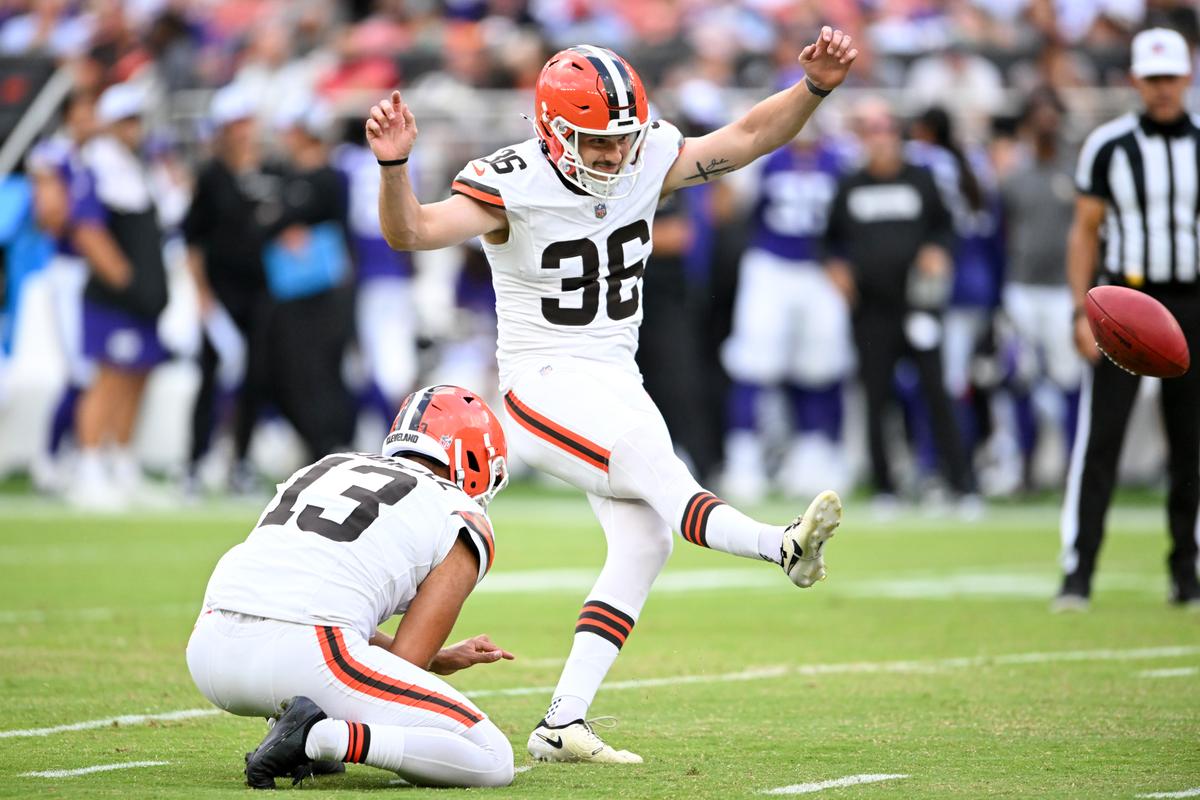 Bengals Sign Beleaguered Free-Agent Kicker to Replace Evan McPherson