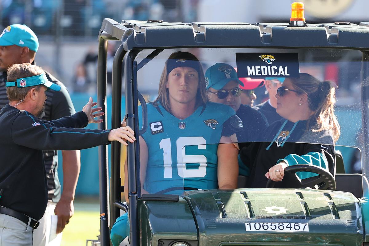 Jacksonville Jaguars Place Quarterback on Injury List, Potentially Ending His Season