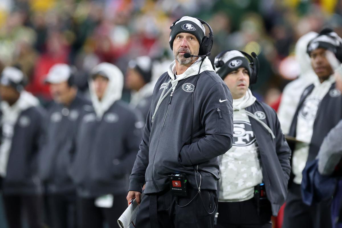 Shanahan Critical of 49Ers Linebacker Who Quit Mid-Game