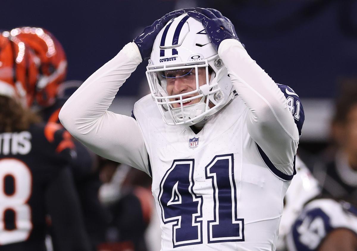 Cowboys Block a Kick, Then It All Goes Haywire—Been There, Done That