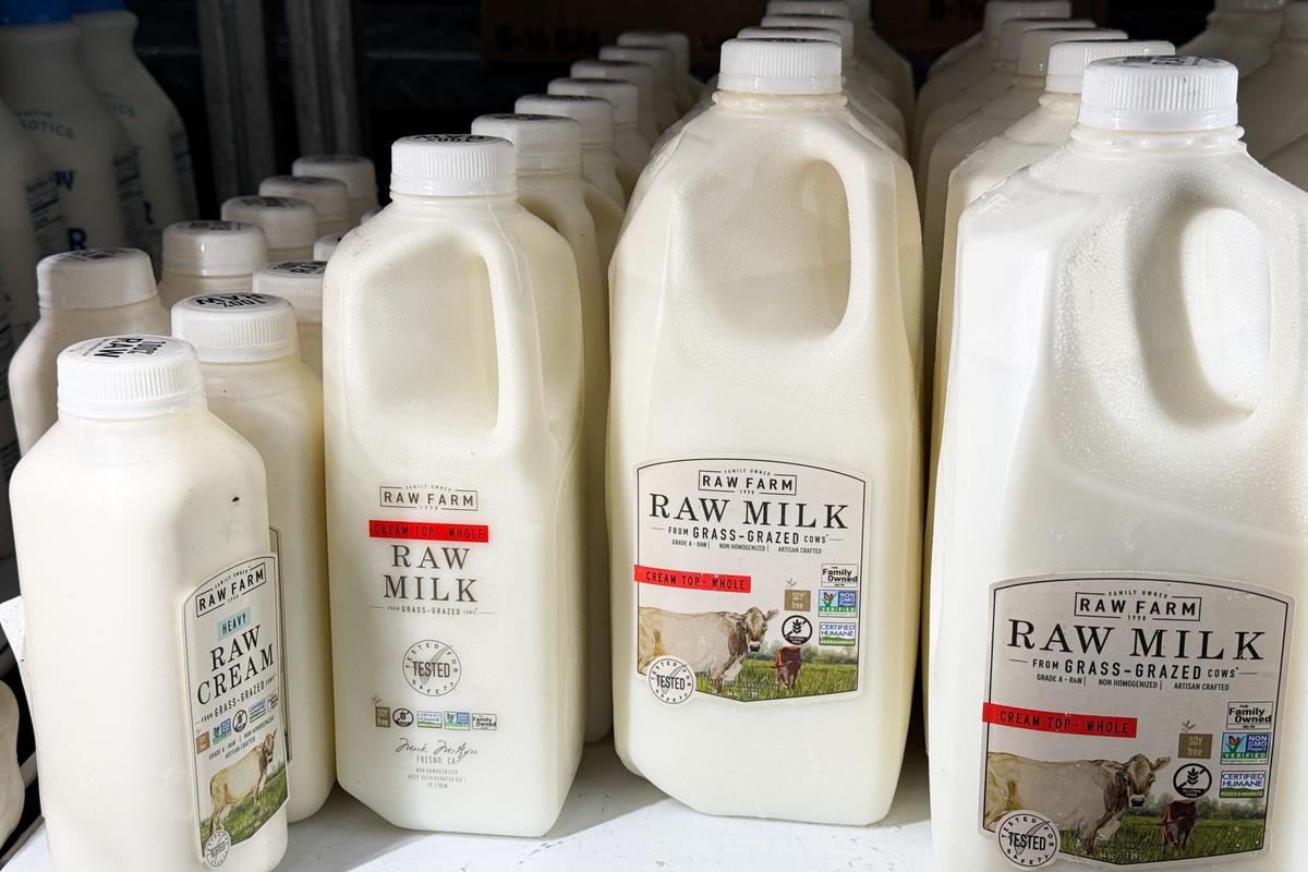 Suspected Bird Flu Detected in Cats From Recalled Raw Milk in Los Angeles County