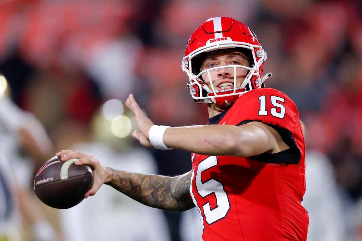 Georgia Bulldogs QB Carson Beck Ends His College Career, Declares for 2025 NFL Draft