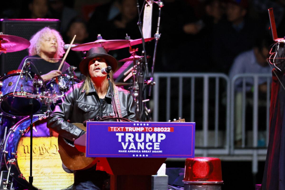 Kid Rock performs at the Make America Great Again Victory Rally at Capital One Arena in Washington on Jan. 19, 2025. (John Fredricks/The Epoch Times)