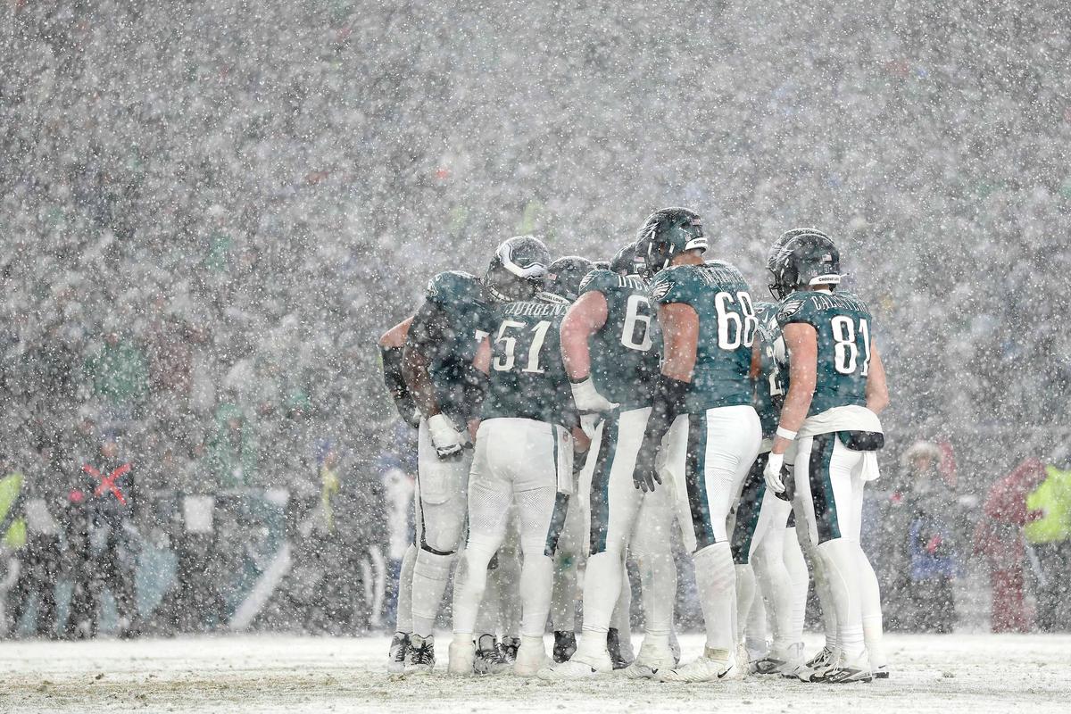 Field Snow From Philadelphia Eagles Playoff Game Sells Out in Just Hours