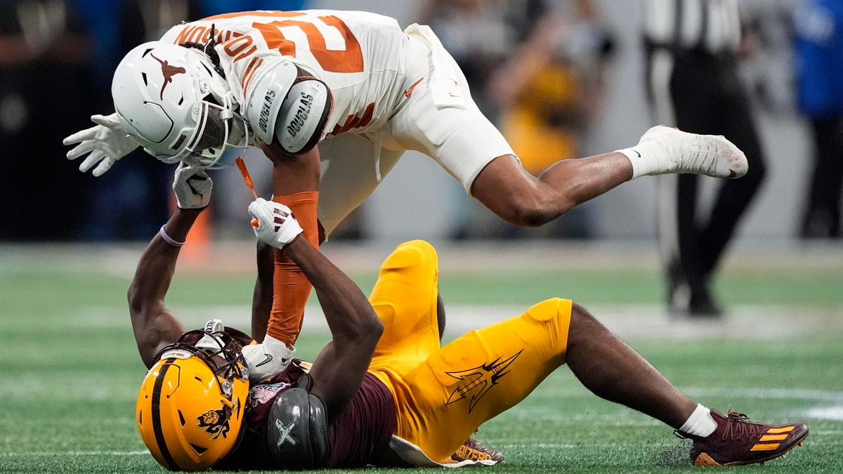 Targeting No-call at Peach Bowl Raises More Questions About Disputed Rule