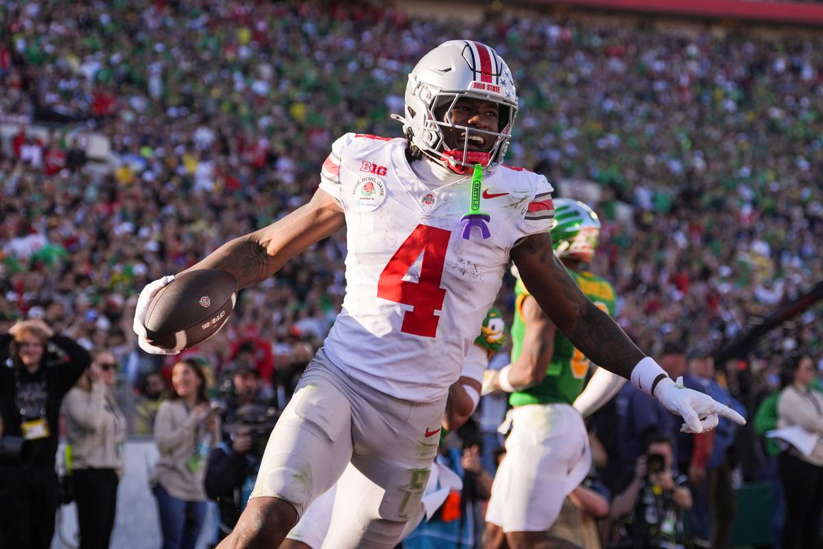 No. 6 Ohio State Routs Top-Ranked Oregon 41–21 in the Rose Bowl, Advances to CFP Semifinals