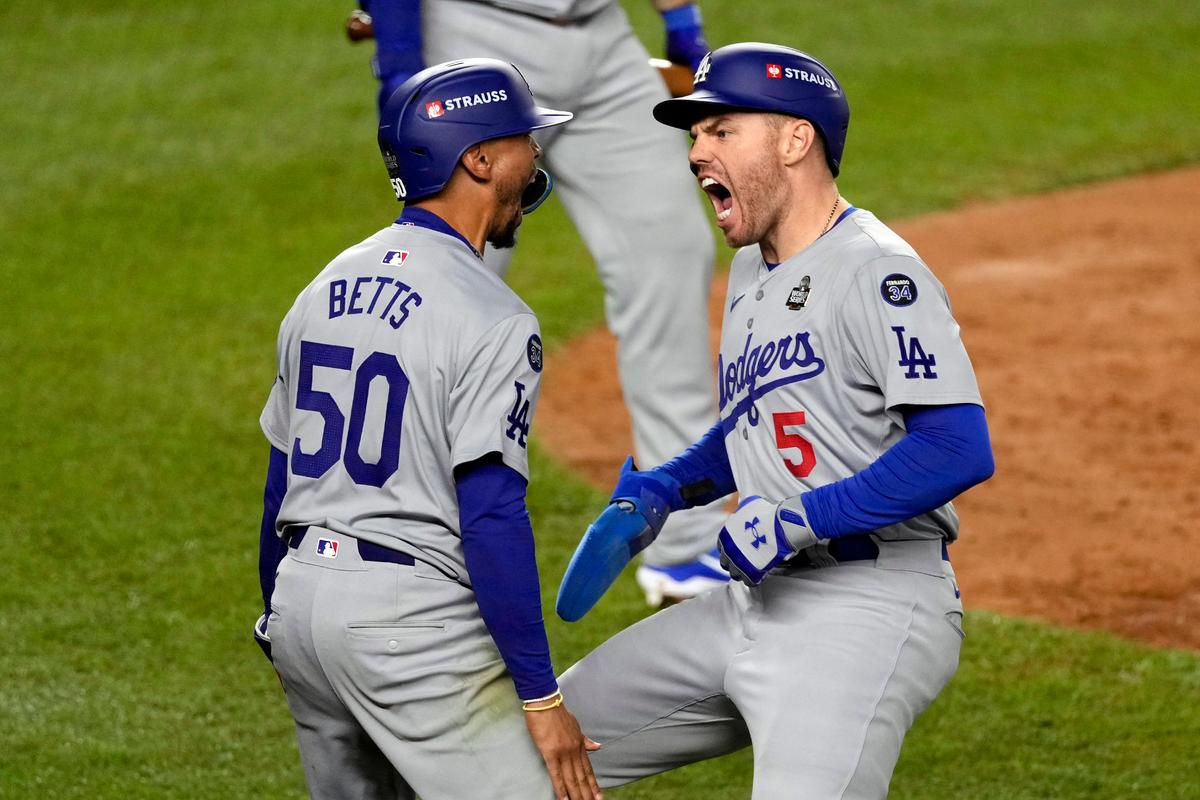 Spring Training 2025: Ranking the Top Ten Infielders by Position