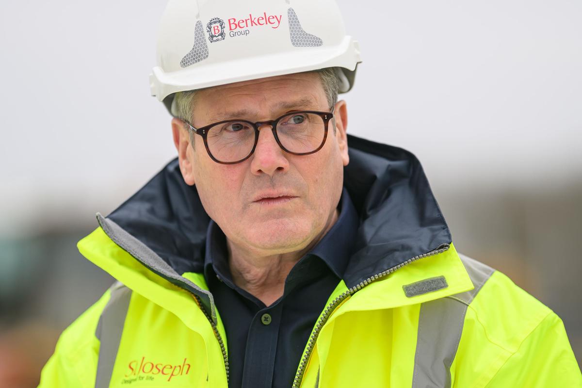 People Face Choice Between NHS or Farmers’ Tax Breaks, Says Starmer After Protest