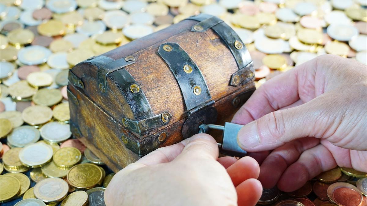 With Sticky Inflation, Is It Time to Turn to Safe Haven Investments?