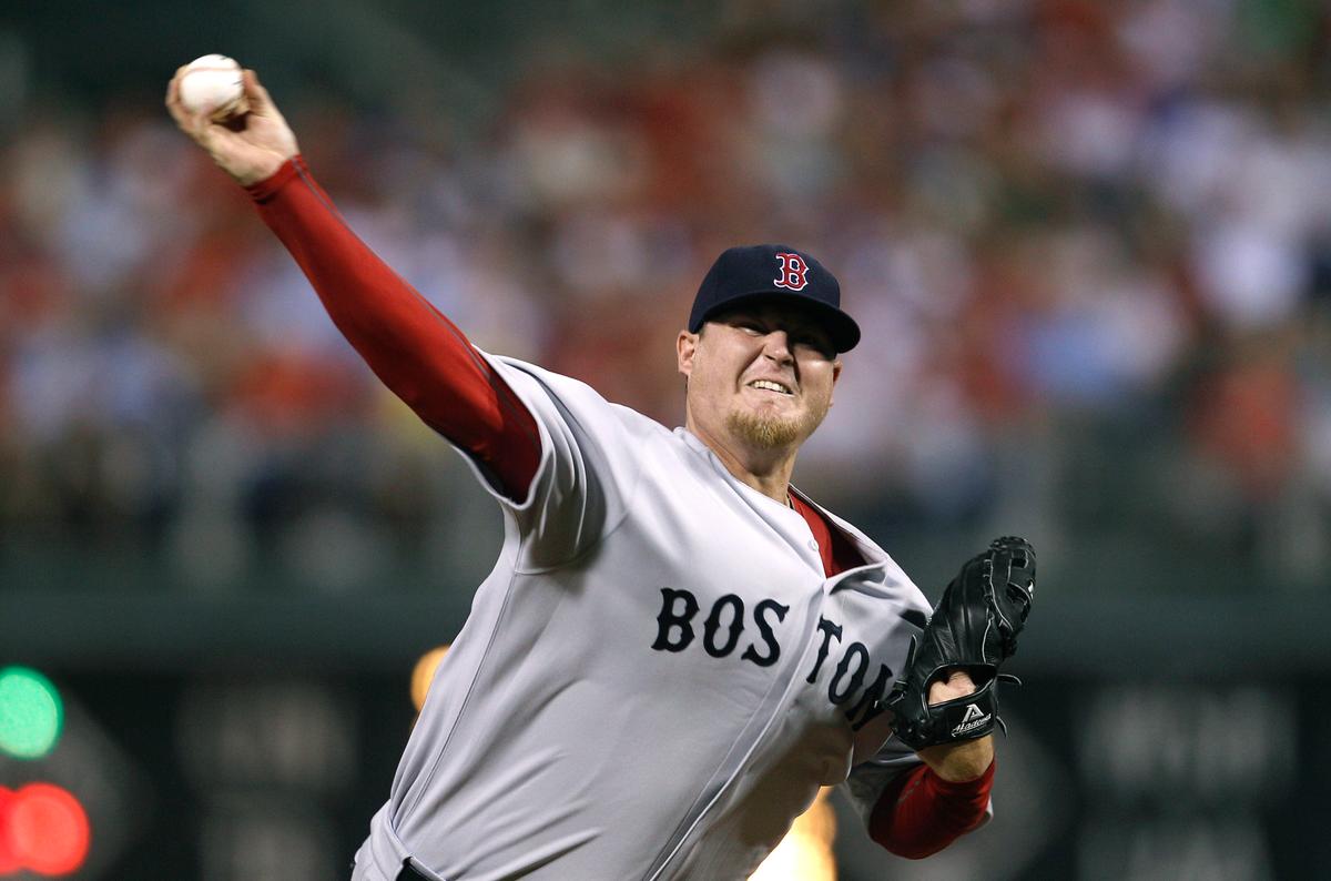 2-Time All-Star Pitcher Bobby Jenks Dies at 44