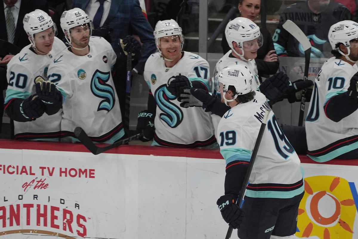 McCann’s Go-ahead Goal in the Third Period Lifts Kraken to 2–1 Win Over Panthers