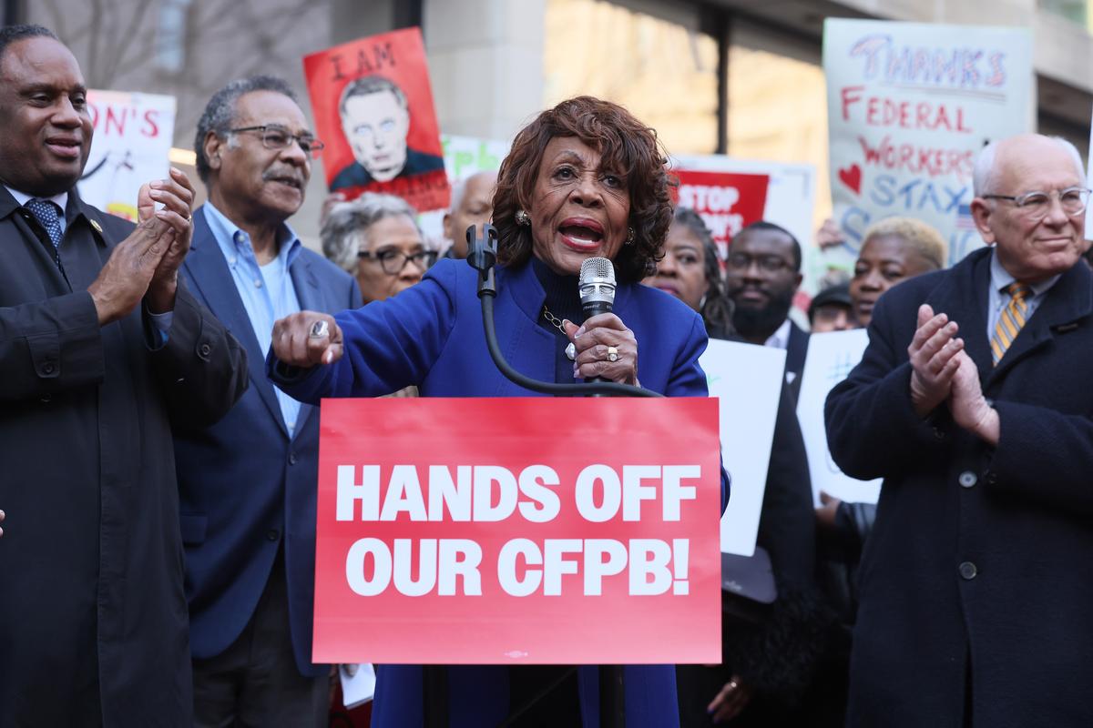 House Democrats Tell Court to Block Trump’s CFPB Pause