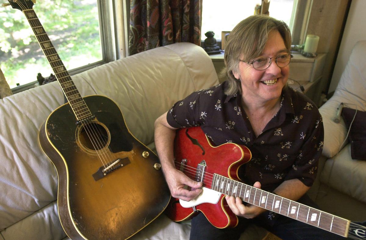 Badfinger Guitarist and Last Surviving Member Dies at 77