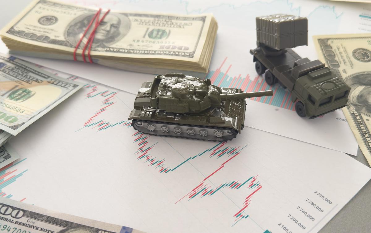 Is It Time to Mobilize Your Investing Strategy With Defense Stocks?