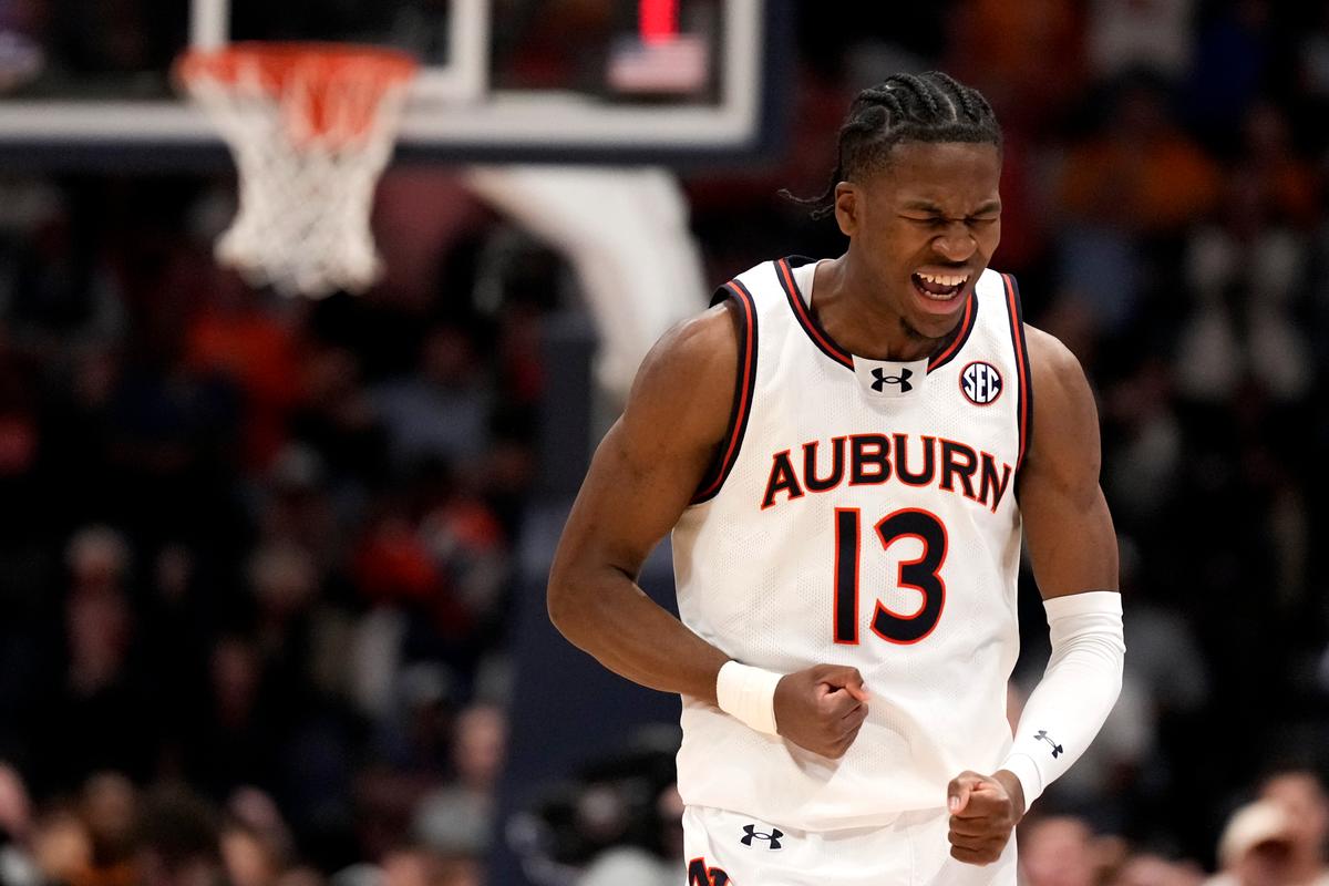 March Madness Bracket Anything but Sleepy as Auburn, Tar Heels Picks Highlight Wild Selection Sunday