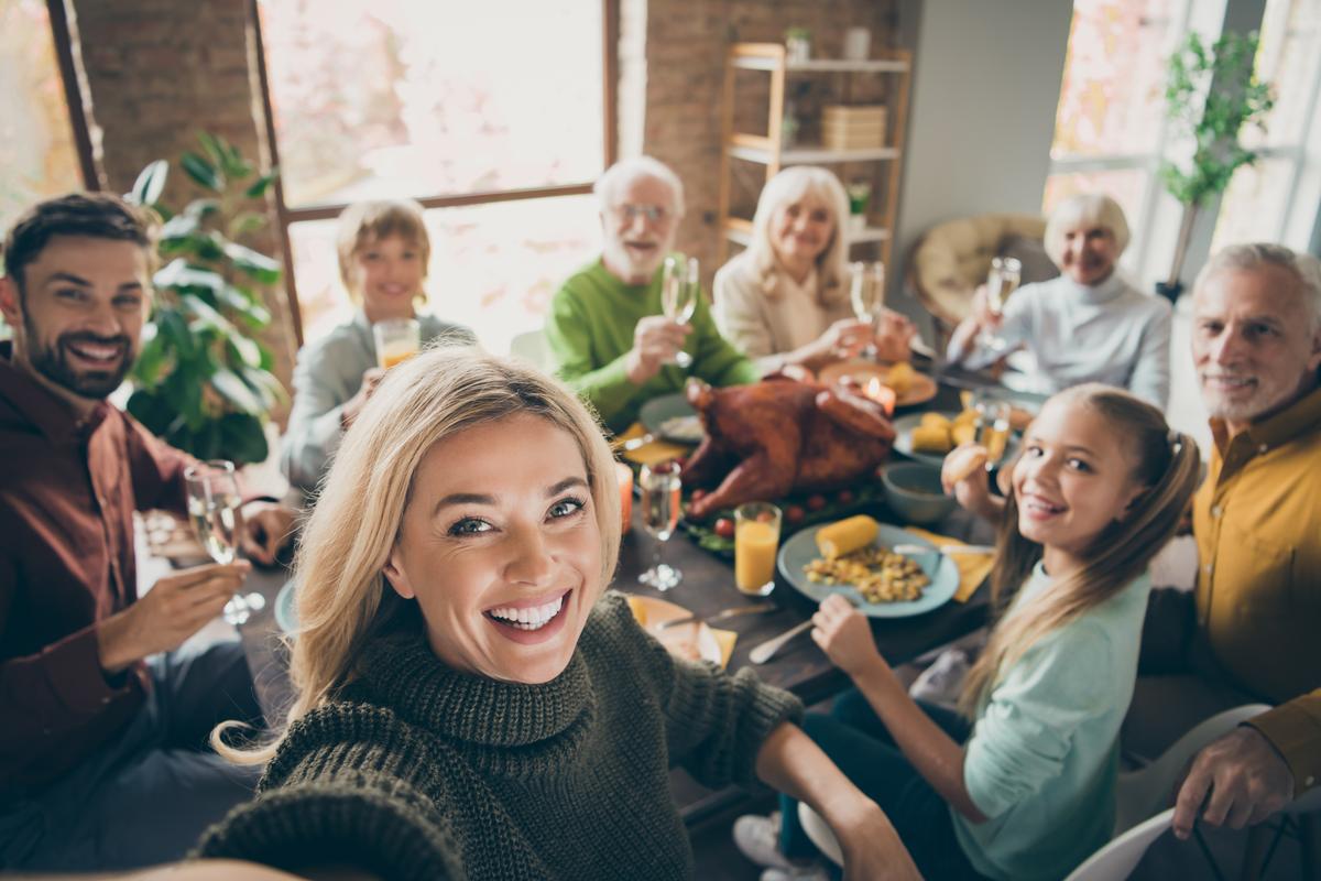 Strengthening Family Bonds in Retirement: A New Chapter of Connection