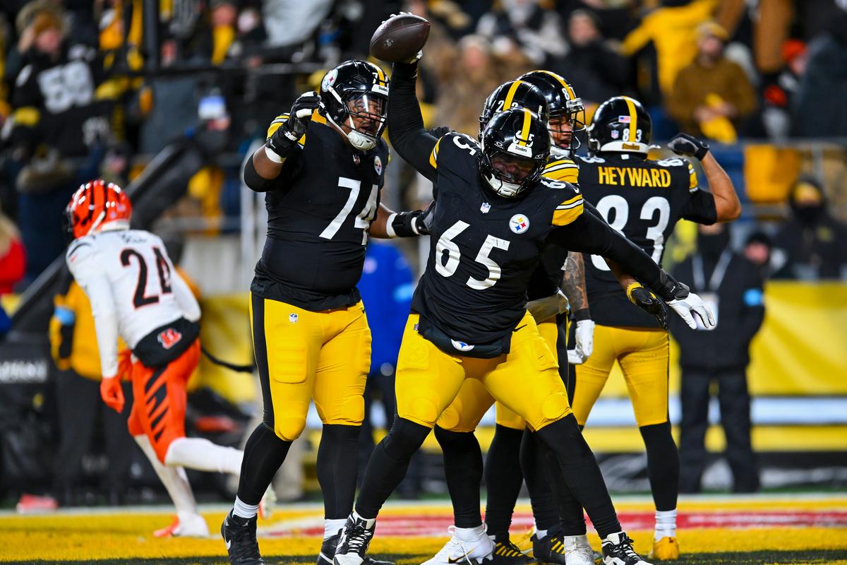 Titans’ New Lineman Wants to ‘Exceed Expectations’ After Signing Massive Contract