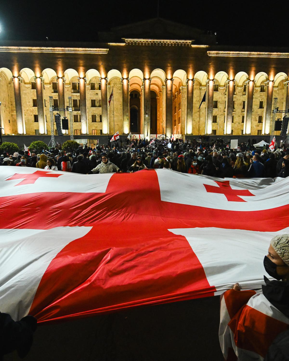 Day in Photos: Georgian Protests, Marine Le Pen Trial, and Cherry Blossom Season