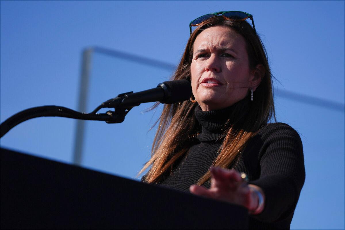 Arkansas Gov. Sarah Huckabee Sanders speaks in Lititz, Pa., on Nov. 3, 2024. (Evan Vucci/AP Photo)
