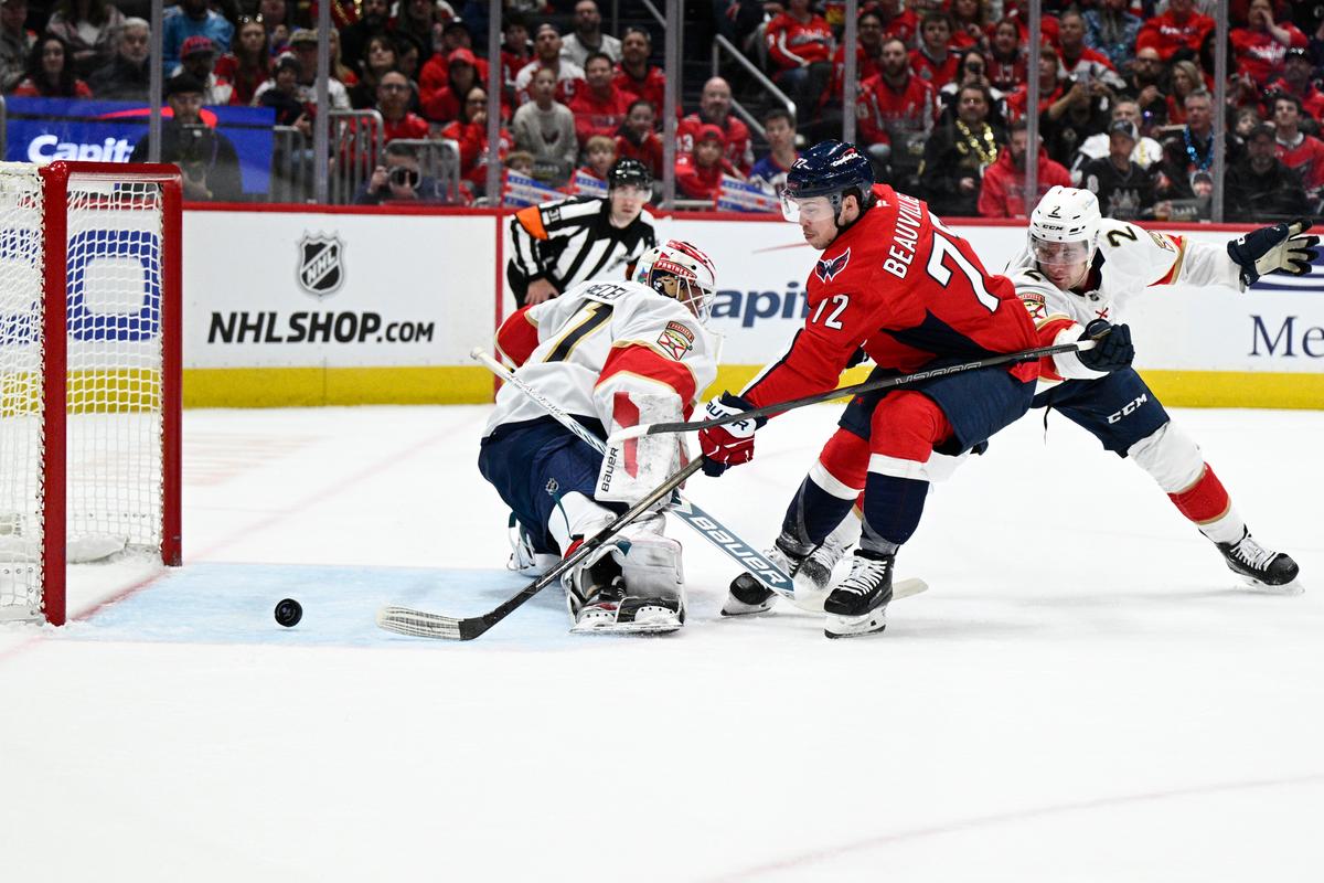 NHL-Best Capitals Beat the Defending Champion Panthers 6–3 for Their 4th Consecutive Win