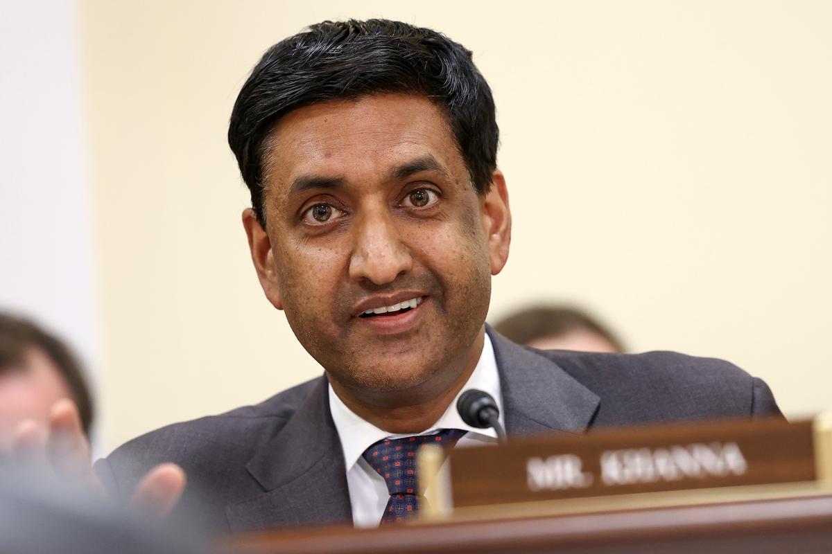 Ro Khanna Becomes First in Congress to Sign Pledge Rejecting AIPAC Money