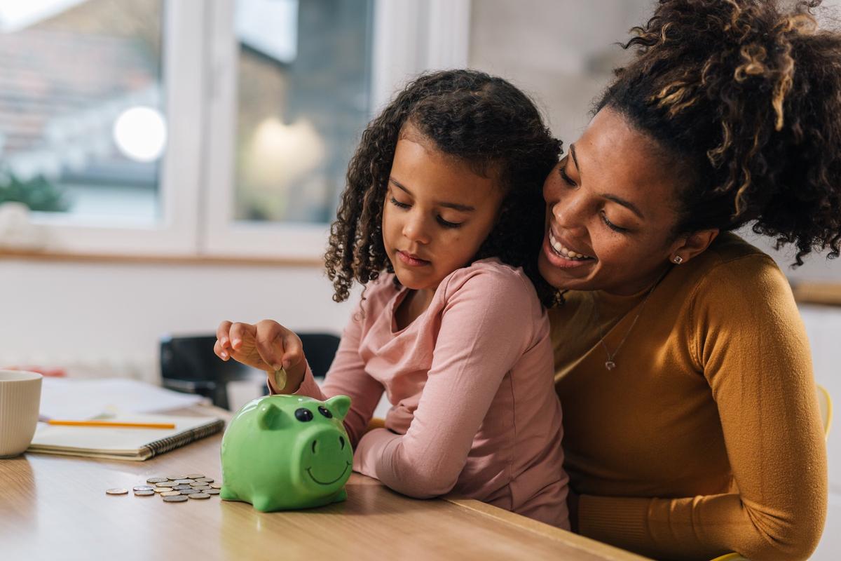 How to Make the Most of Your Money in 2025 (Without Feeling Like You’re Living in a Bunker)