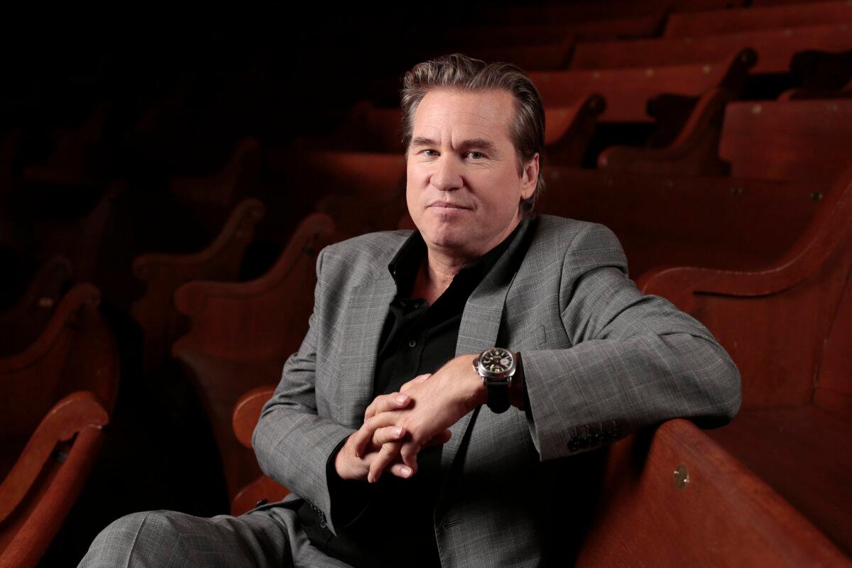 Val Kilmer poses for a portrait in Nashville, Tenn., on Jan. 9, 2014. (Mark Humphrey/AP Photo)