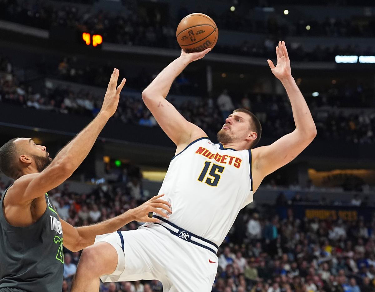 Jokic Scores Career-High 61 Points, Plays Nearly 53 Minutes in 140–139 Double-OT Loss to Wolves
