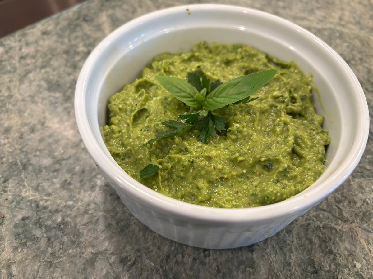 Avocado Pesto, a Fresh Take on a Classic