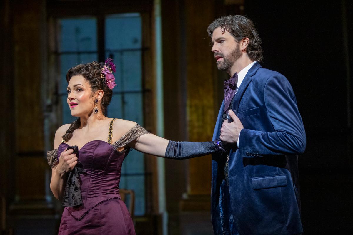 ‘La Traviata’ at San Diego Opera: Grand Opera in the Modern World