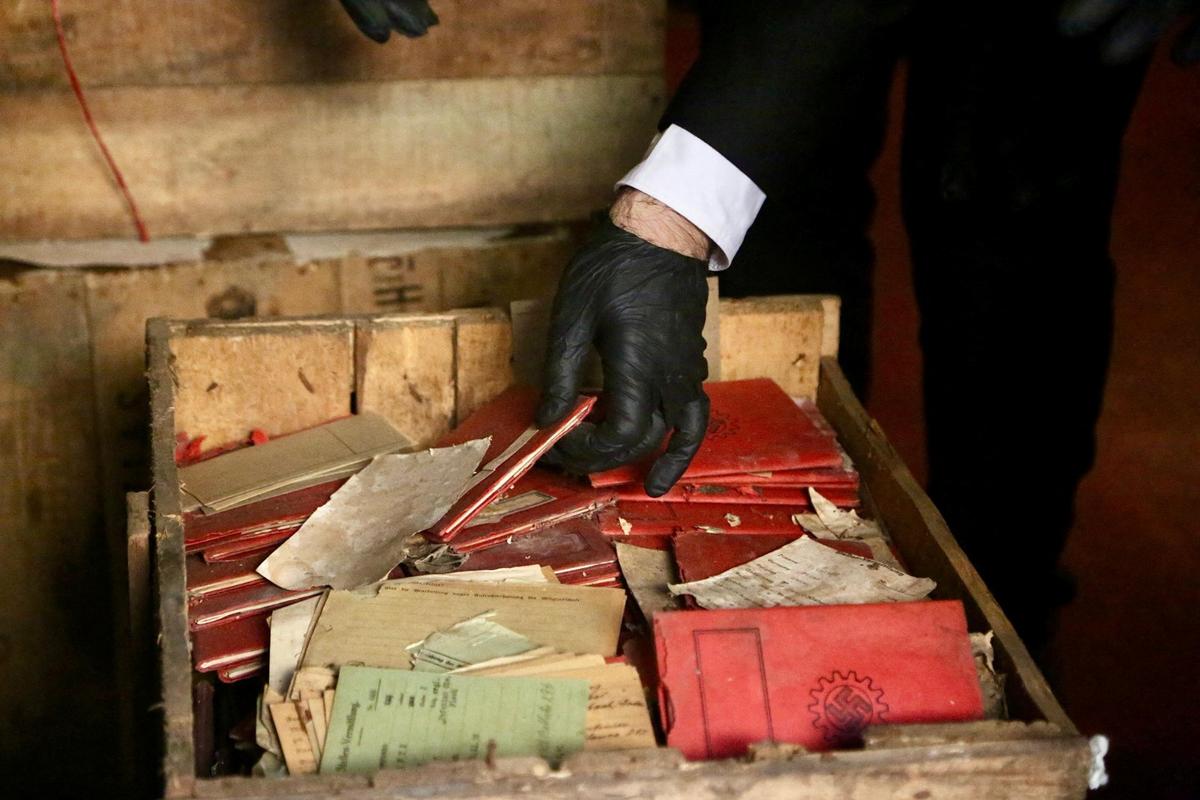 83 Boxes of Nazi Papers Found Under Argentina’s Top Court