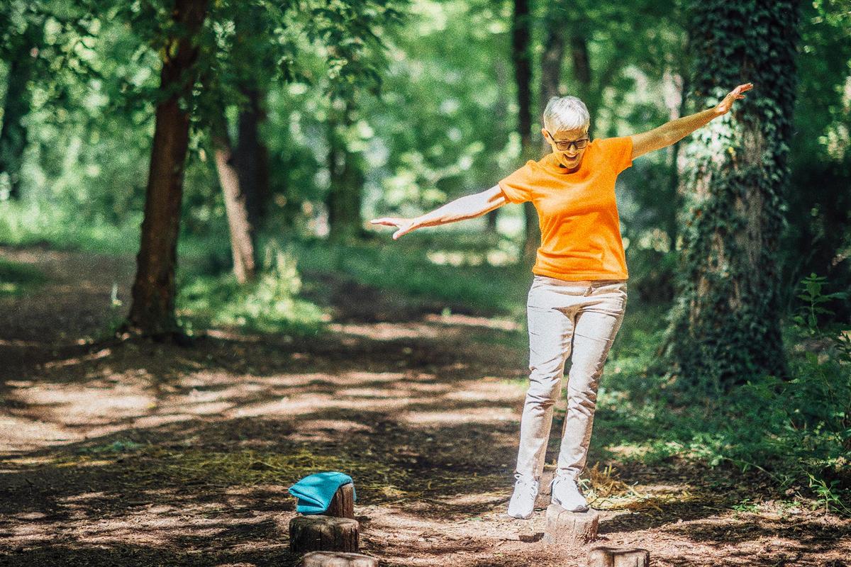 Improve Bodily Balance and Muscle Strength to Prevent Falls With Single-Leg Exercises