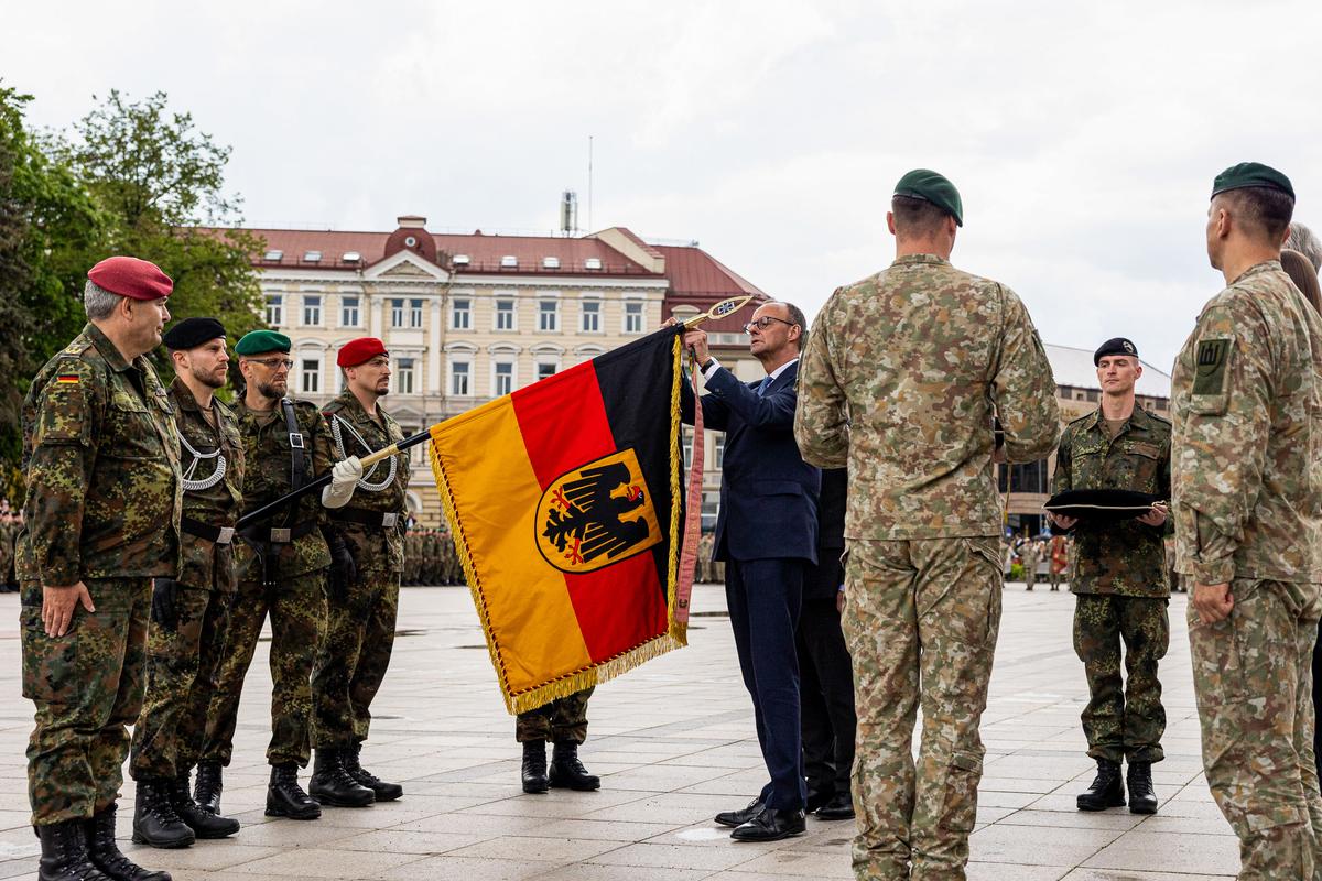 Germany’s Cabinet Approves Voluntary Military Service Plan to Boost Numbers