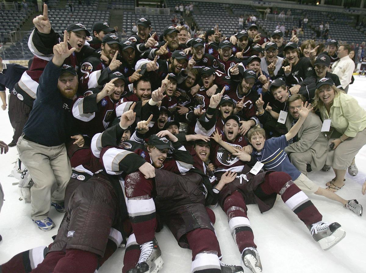 Members of the Hershey Bears celebrate winning the Calder Cup after defeating the Milwaukee Admirals in game six of the AHL Calder Cup Finals at the Bradley Center in Milwaukee, Wis., on June 15, 2006. (Jonathan Daniel/Getty Images)