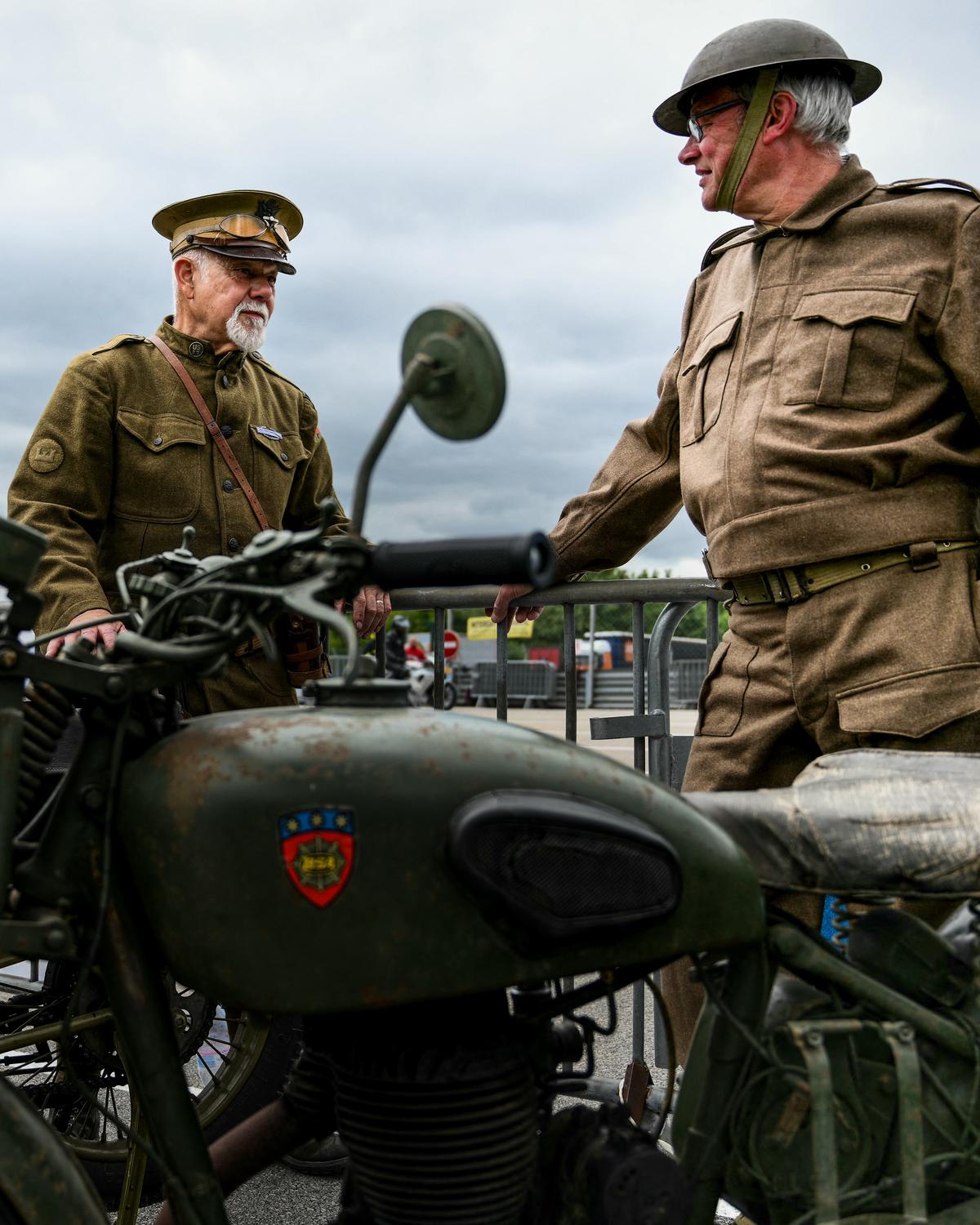 Day in Photos: Vintage Motorcycle Race, Jerusalem Day, and Kristi Noem in Bahrain