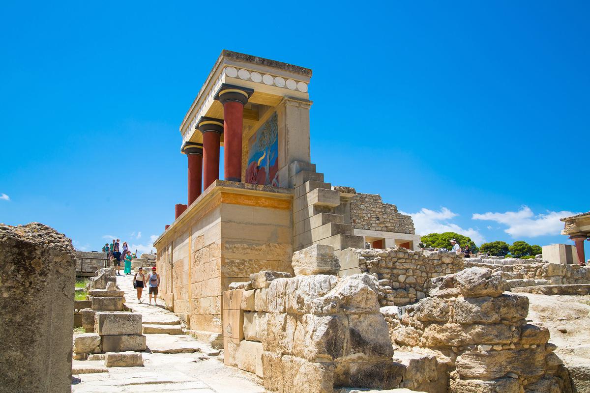 The Palace of Knossos was the ceremonial and political center of Minoan civilization. Today, it's Crete's largest Bronze Age archaeological site. (IR Stone/Shutterstock)