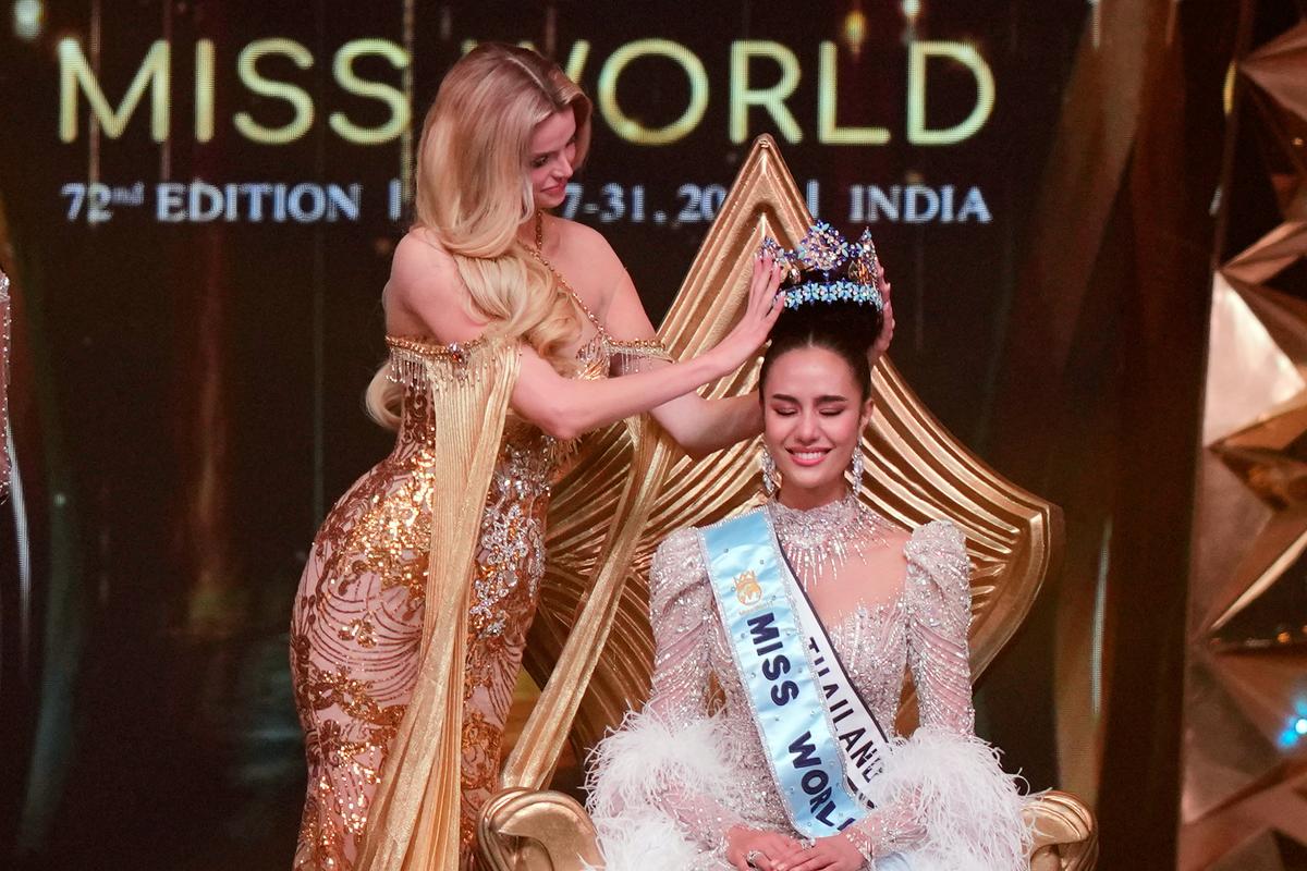Opal Suchata Chuangsri From Thailand Crowned Miss World 2025